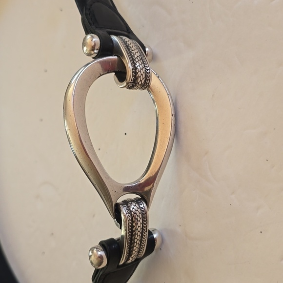 Womens Vintage Black leather Belt with Silver semi circle buckle Sz.Small/MEDIUM - Picture 2 of 6